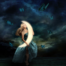 Load image into Gallery viewer, Moon Dance