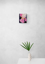 Load image into Gallery viewer, Iris III