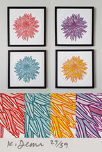 Load image into Gallery viewer, Purple Dahlia