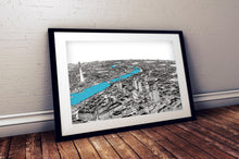 Load image into Gallery viewer, London from above