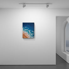 Load image into Gallery viewer, Clifton
