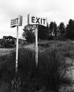 Valley 6 Drive-In: Exit Signs